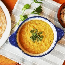 Dahl de lentilles rouges à la noix de coco