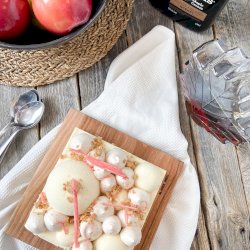 gâteau: mousse à l'érable, pommes, sucre à la crème et épices, votre panier , maturin.ca, épiceries, épicerie en ligne, fine, bio, commande en ligne, livraison à domicile, alimentation, producteur, consommateur, quebec, canada