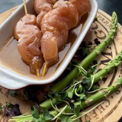 Brochettes de filet de poulet de grain miel et arachide surgelées