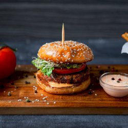 burgers végé feta-betteraves (6 portions), votre panier , maturin.ca, épiceries, épicerie en ligne, fine, bio, commande en ligne, livraison à domicile, alimentation, producteur, consommateur, quebec, canada