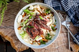 maturin, poutine à la macreuse wagyu, sauce moutardine , maturin.ca, épiceries, épicerie en ligne, fine, bio, commande en ligne, livraison à domicile, alimentation, producteur, consommateur, quebec, canada
